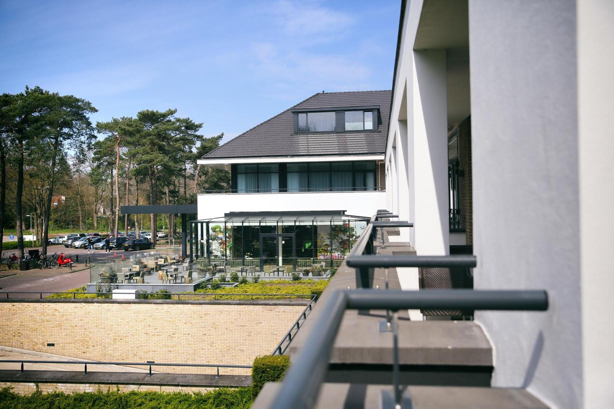 Van Der Valk Hotel Хардевайк Екстериор снимка